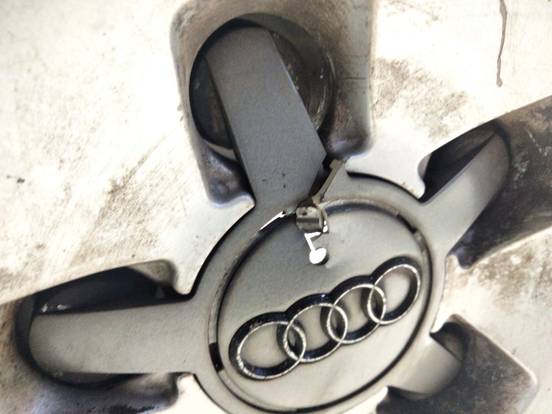 Recambio de llanta aluminio para audi a6 lim. (4g2) referencia OEM IAM 17-5-TORNILLOS ET38 