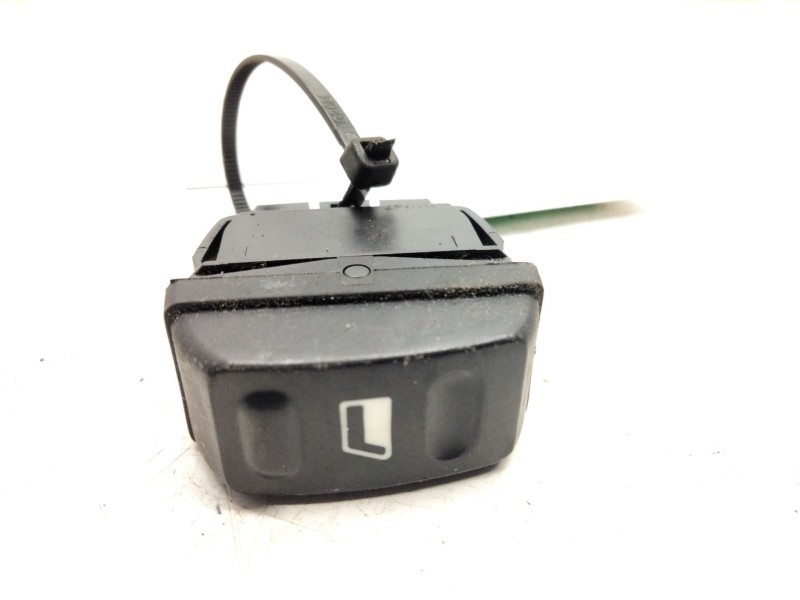 Recambio de mando elevalunas delantero derecho para citroen xsara picasso 2.0 hdi referencia OEM IAM   