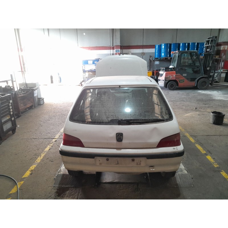 peugeot 106 (s1) del año 1998