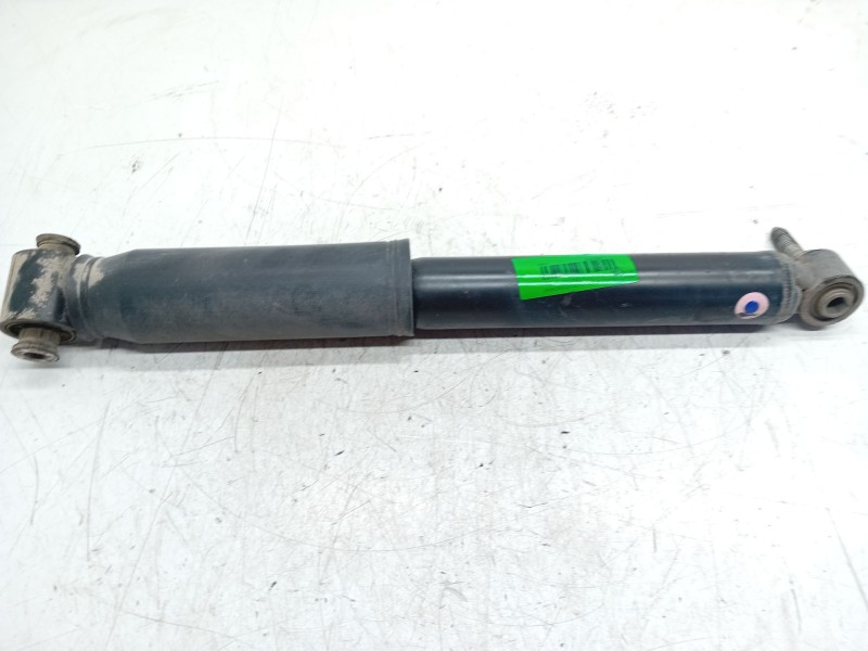 Recambio de amortiguador trasero izquierdo para renault scenic ii 1.6 16v referencia OEM IAM 8200415734C  