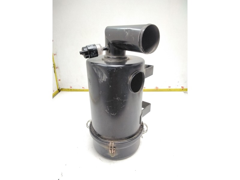 Recambio de caja filtro de aire para nissan atleon referencia OEM IAM   