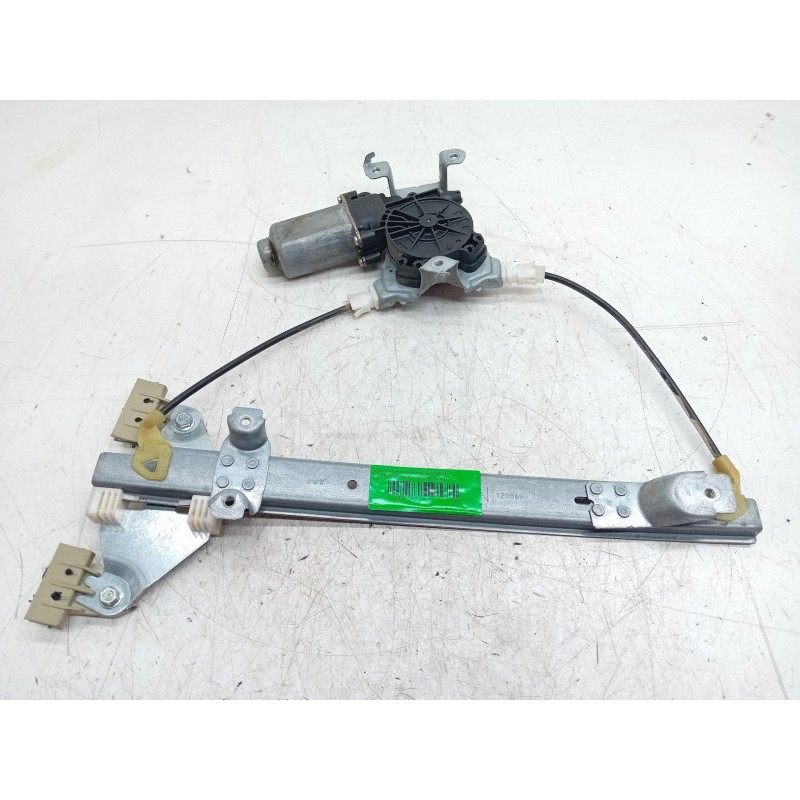 Recambio de elevalunas trasero izquierdo para nissan qashqai (j10) tekna referencia OEM IAM 402191A  