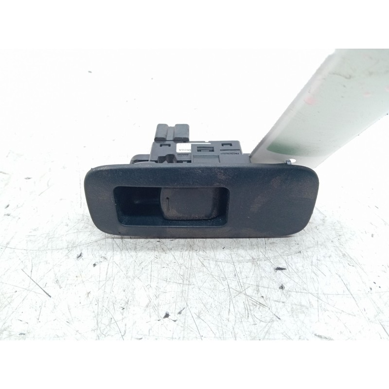 Recambio de mando elevalunas trasero derecho para nissan qashqai (j10) tekna referencia OEM IAM 25411BR00A  