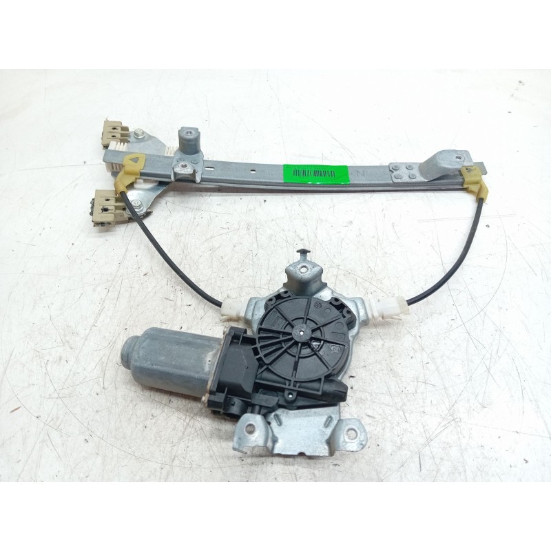 Recambio de elevalunas trasero derecho para nissan qashqai (j10) tekna referencia OEM IAM 402190A  