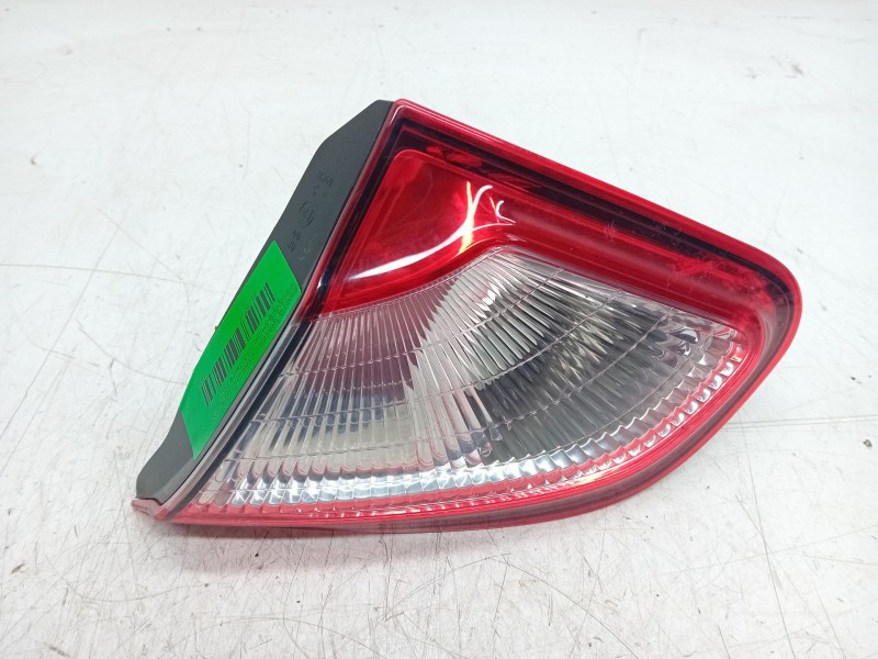 Recambio de piloto trasero derecho porton para nissan qashqai (j10) tekna referencia OEM IAM 89503209  