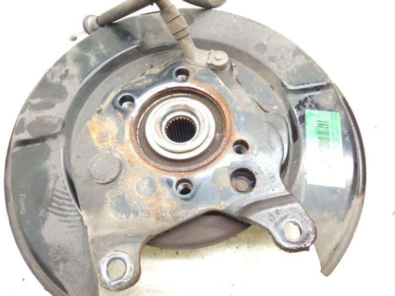 Recambio de buje trasero izquierdo para nissan qashqai (j10) tekna referencia OEM IAM   