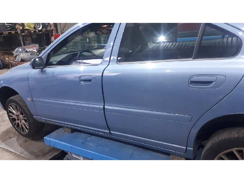 volvo s60 berlina del año 2006