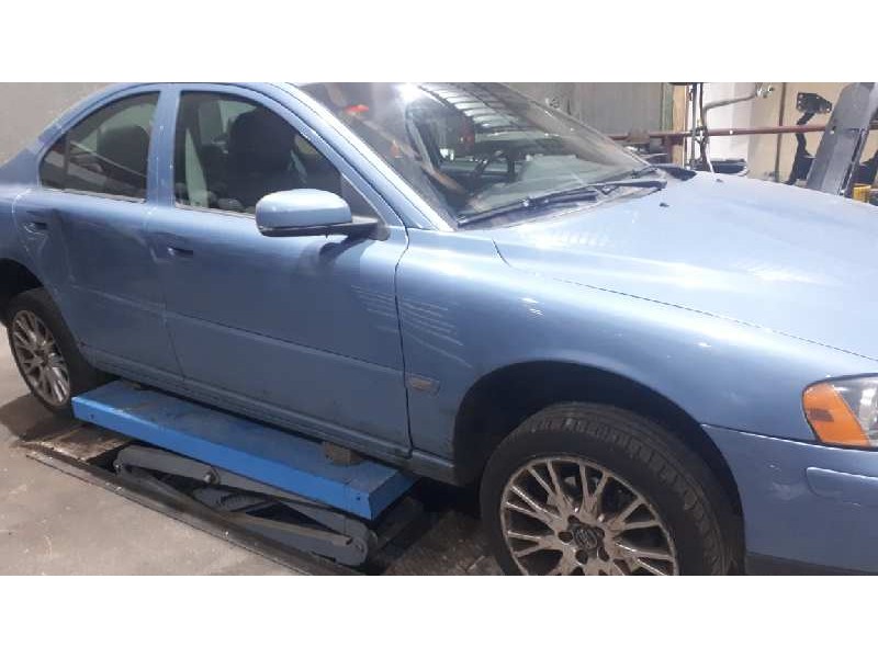 volvo s60 berlina del año 2006