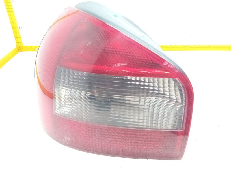 Recambio de piloto trasero izquierdo para audi a3 (8l) 1.9 tdi ambiente referencia OEM IAM   