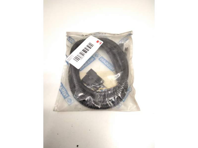 Recambio de cableado motor para nissan referencia OEM IAM 24031F3600  