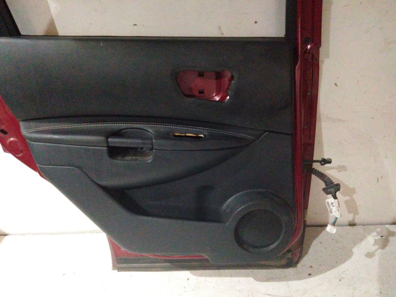 Recambio de puerta trasera izquierda para nissan qashqai (j10) tekna referencia OEM IAM   