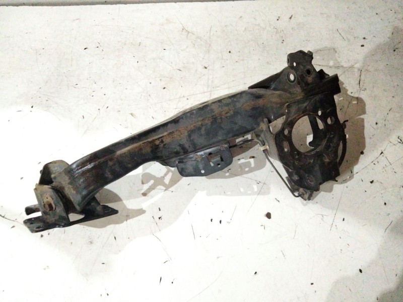 Recambio de brazo suspension trasero central derecho para nissan qashqai (j10) tekna referencia OEM IAM   