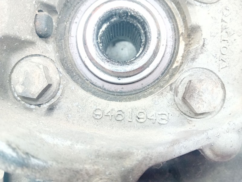 Recambio de mangueta delantera izquierda para volvo s60 berlina d5 referencia OEM IAM 9461943  