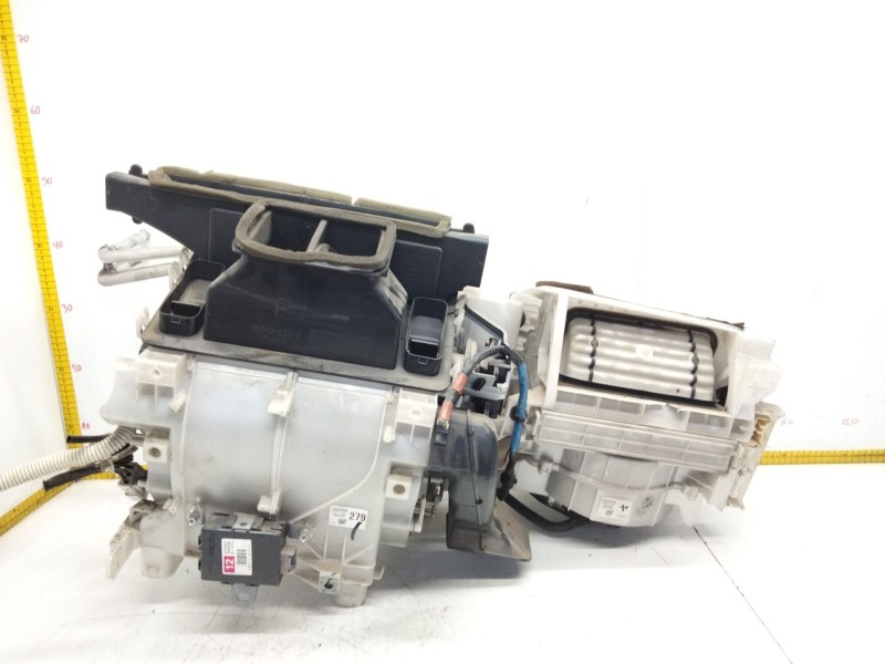 Recambio de calefaccion entera normal para toyota land cruiser (j12) 3.0 turbodiesel referencia OEM IAM 8705060171 4432102792 