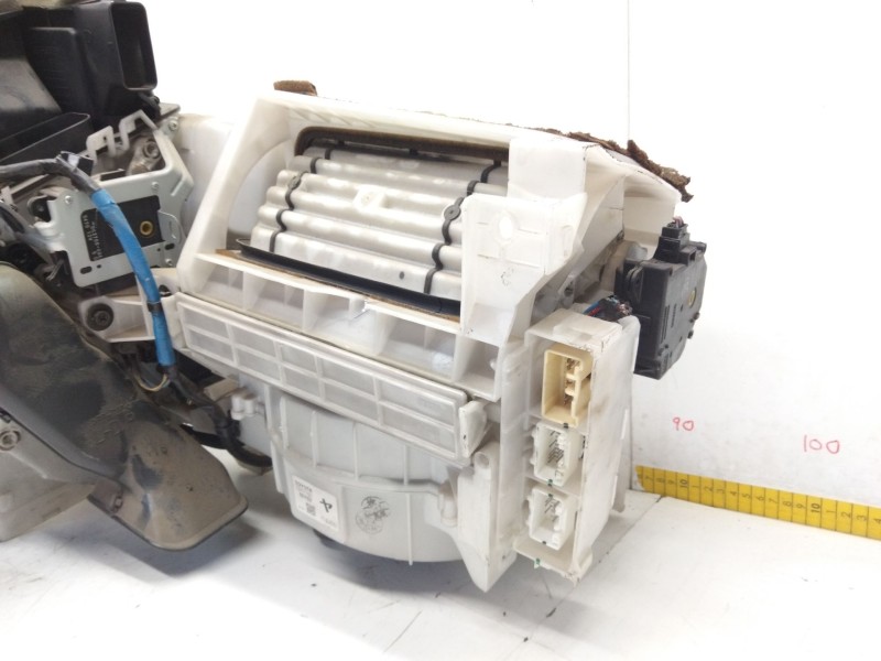 Recambio de calefaccion entera normal para toyota land cruiser (j12) 3.0 turbodiesel referencia OEM IAM 8705060171 4432102792 
