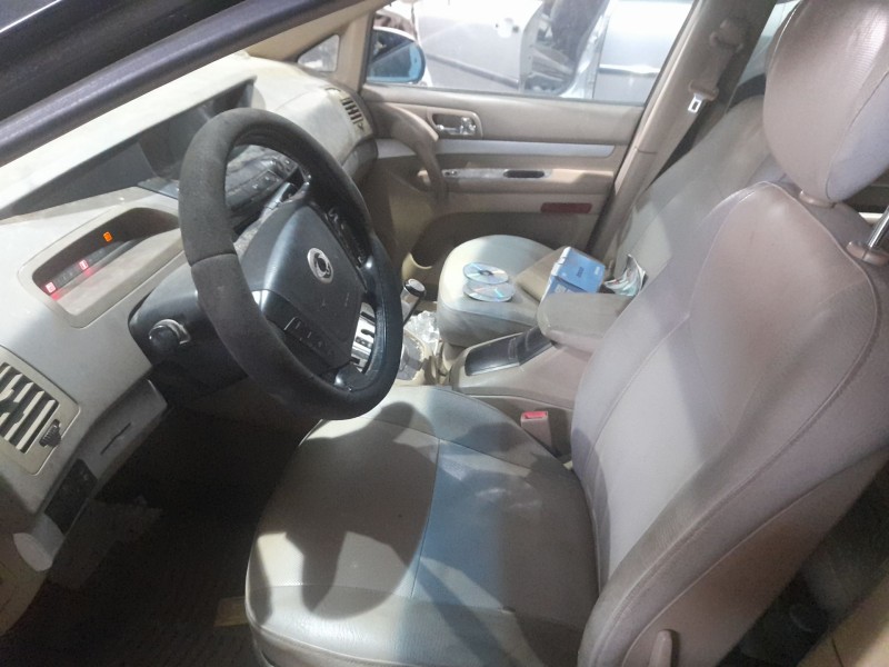 ssangyong rodius del año 2006