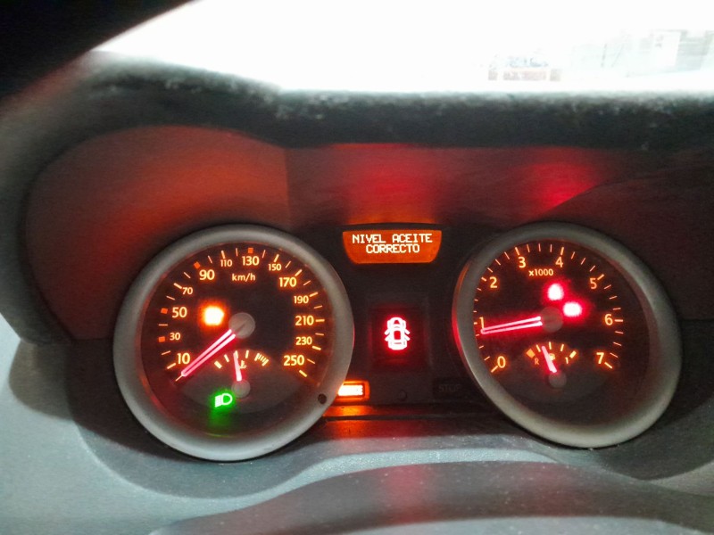 renault megane ii berlina 5p del año 2003