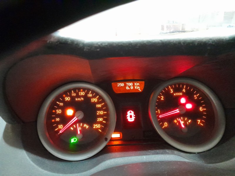 renault megane ii berlina 5p del año 2003