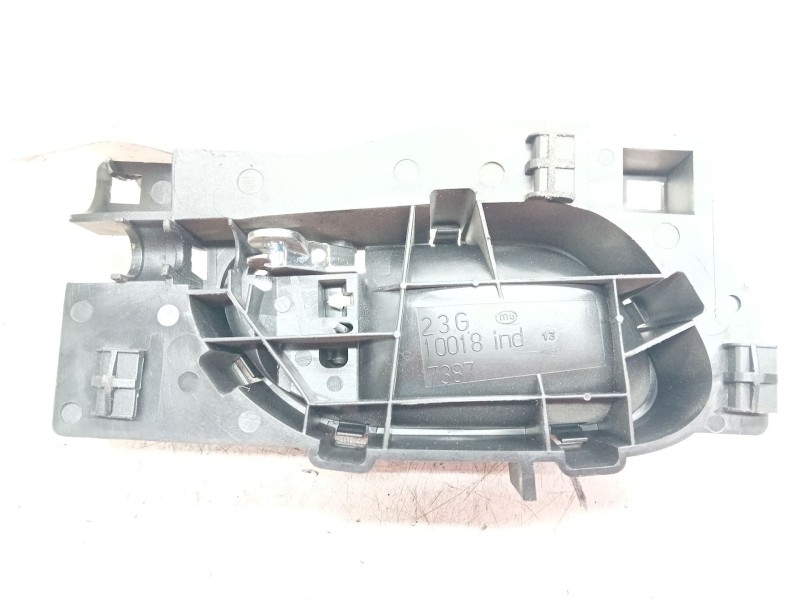 Recambio de maneta interior delantera izquierda para peugeot 407 sw st confort pack referencia OEM IAM 100187387  
