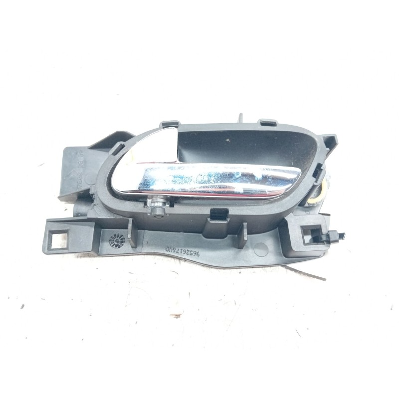 Recambio de maneta interior delantera izquierda para peugeot 407 st sport referencia OEM IAM 100187387  