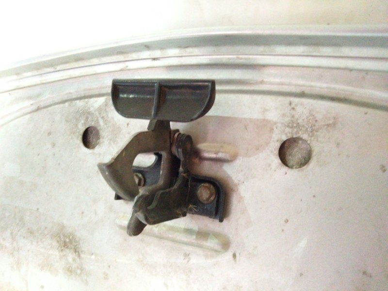 Recambio de capot para mercedes clase m (w164) 3.0 cdi cat referencia OEM IAM   