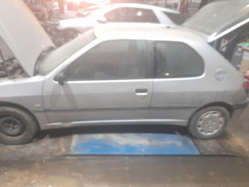 peugeot 306 berlina 3/4/5 puertas (s2) del año 1999