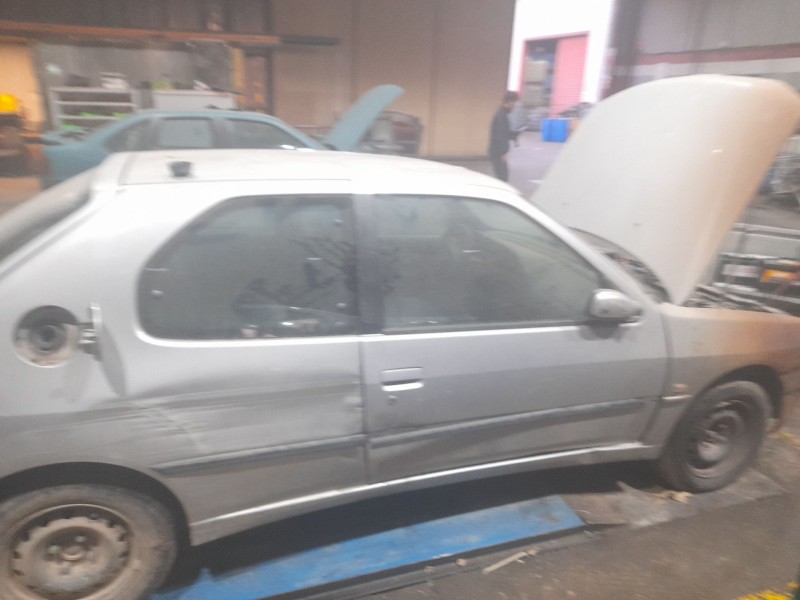 peugeot 306 berlina 3/4/5 puertas (s2) del año 1999