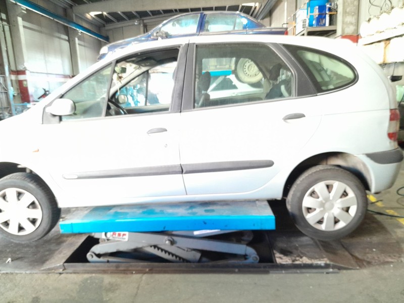 renault megane i scenic (ja0) del año 2001
