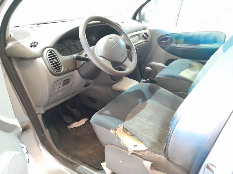 renault megane i scenic (ja0) del año 2001