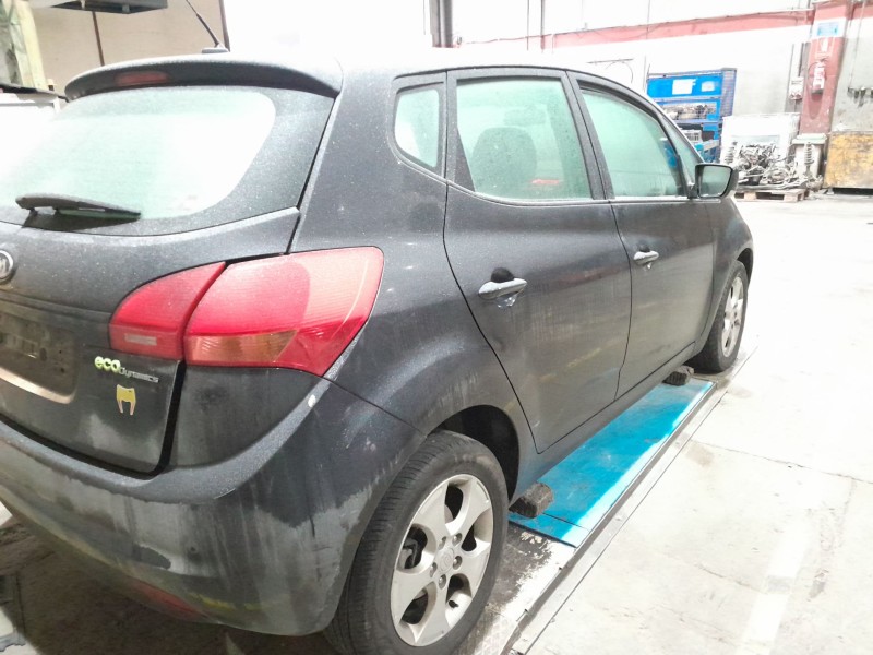 kia venga del año 2011