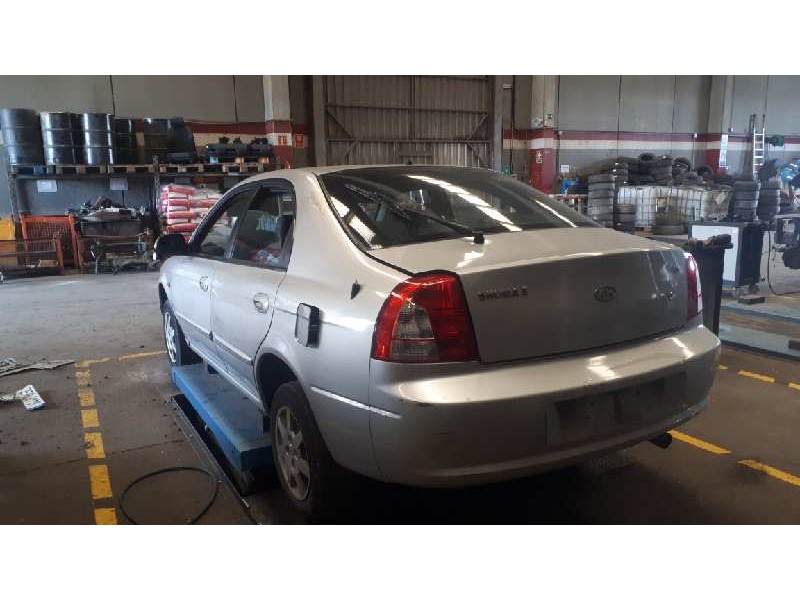 kia shuma ii del año 2001