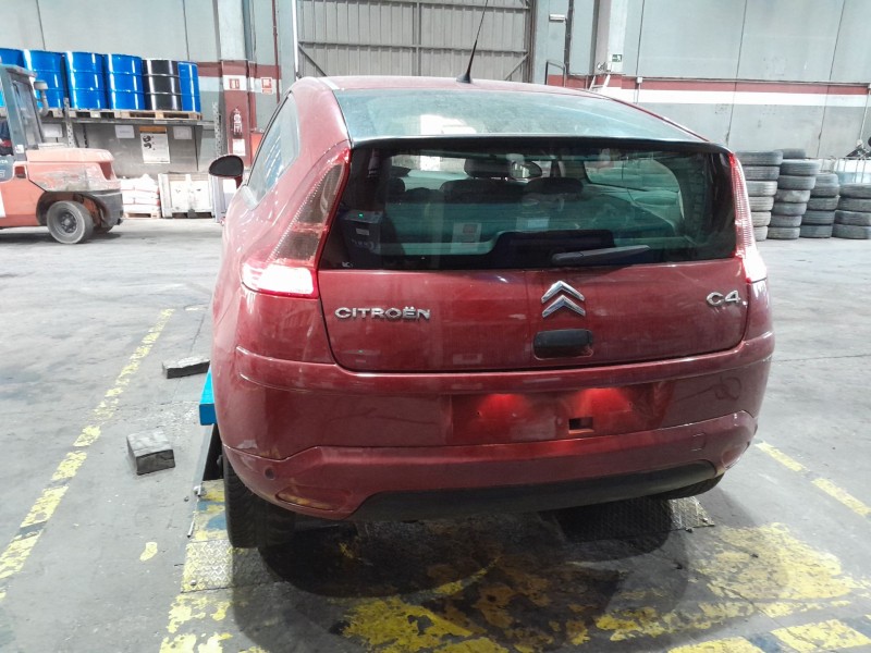 citroen c4 berlina del año 2006