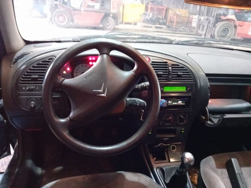 citroen xsara berlina del año 2002