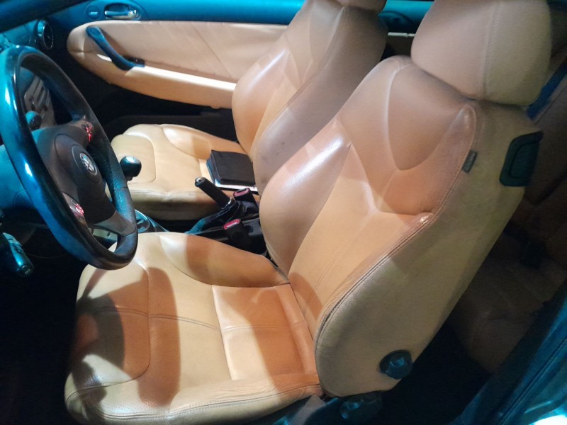 alfa romeo gt (125) del año 2005