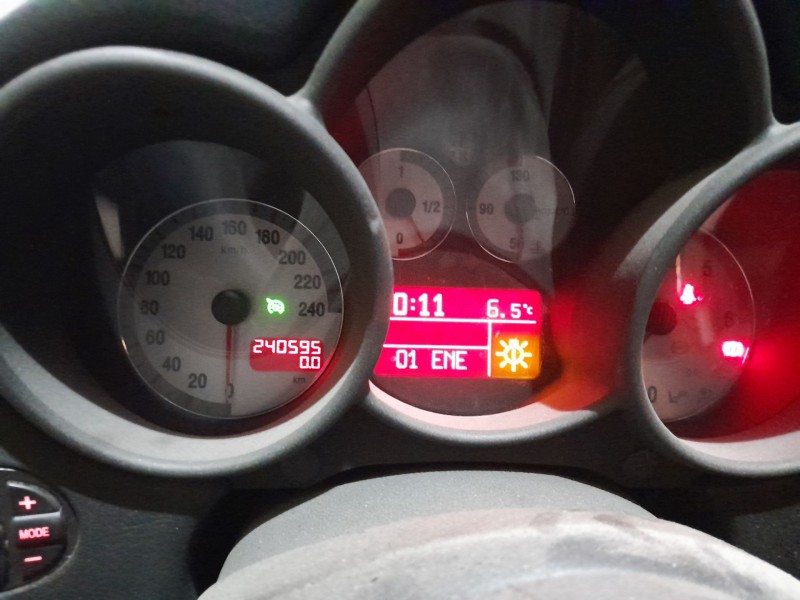 alfa romeo gt (125) del año 2005