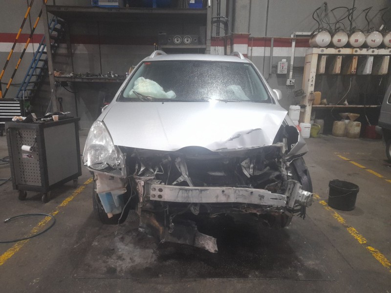 toyota corolla verso (r1) del año 2005