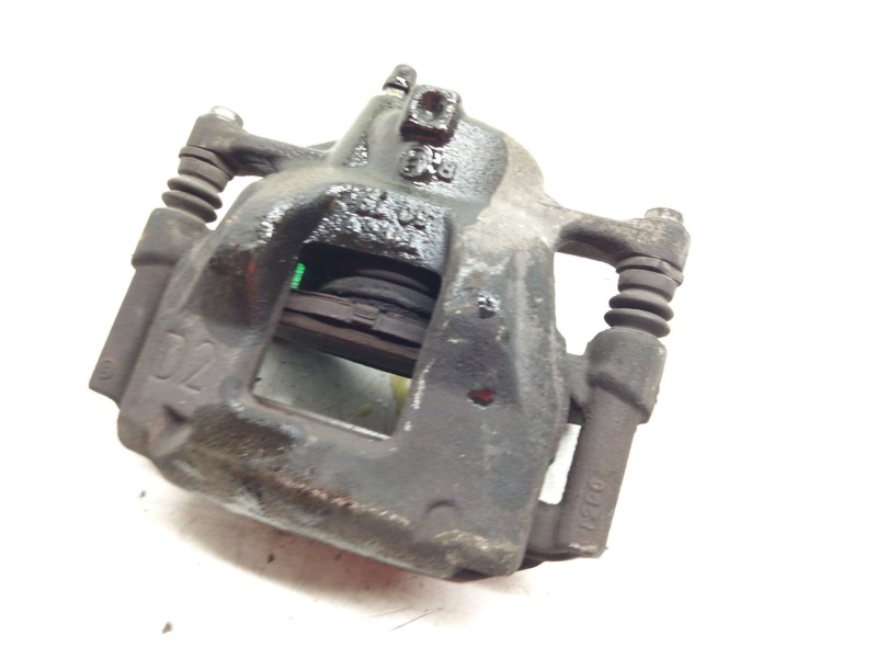 Recambio de pinza freno delantera derecha para toyota auris referencia OEM IAM   