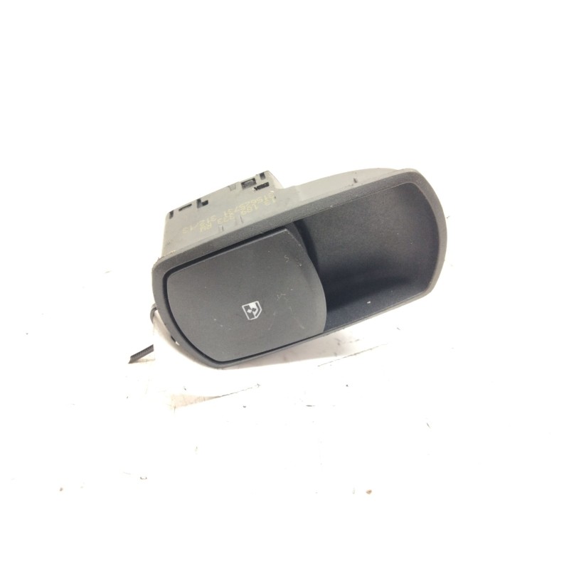 Recambio de mando elevalunas delantero derecho para opel corsa d 1.3 16v cdti referencia OEM IAM 13189333  