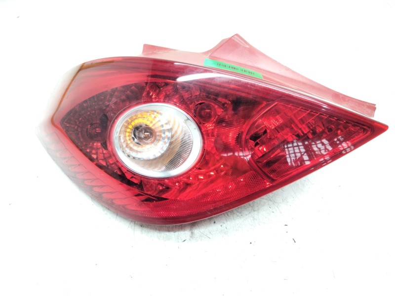 Recambio de piloto trasero izquierdo para opel corsa d 1.3 16v cdti referencia OEM IAM 13186350  