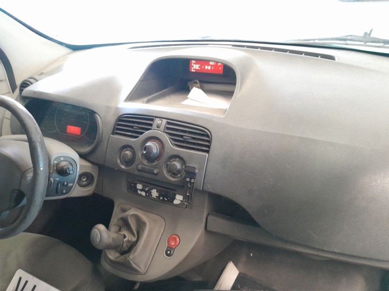 renault kangoo del año 2010