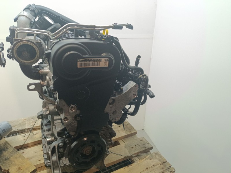 Recambio de motor completo para audi a3 mk4 referencia OEM IAM DGE  