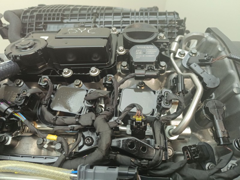 Recambio de motor completo para volvo v90 cross country referencia OEM IAM B420T  