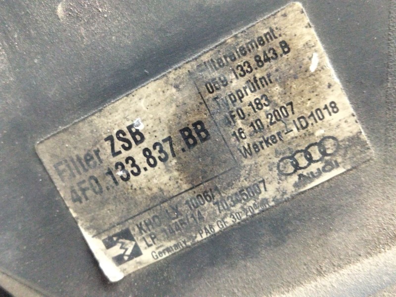 Recambio de caja filtro de aire para audi a6 berlina (4f2) 2.7 v6 24v tdi referencia OEM IAM 4F0133837BB  
