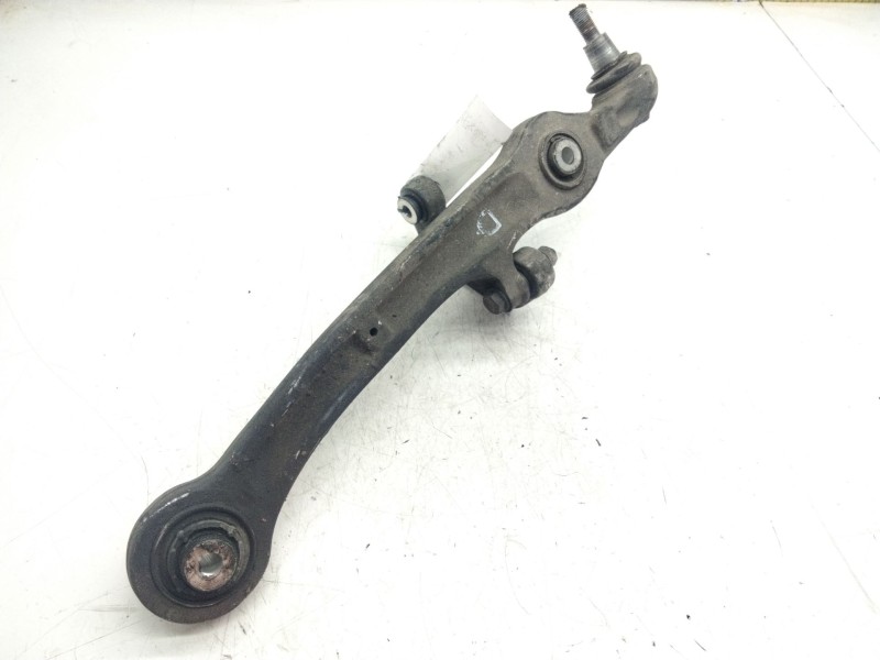 Recambio de brazo suspension inferior delantero derecho para audi a6 berlina (4f2) 2.7 v6 24v tdi referencia OEM IAM   