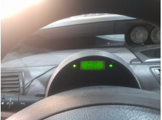 peugeot 807 del año 2003 2