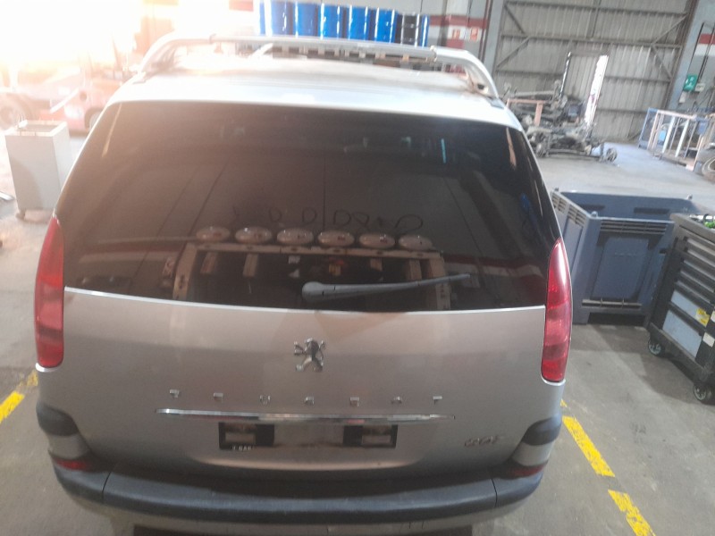 peugeot 807 del año 2003