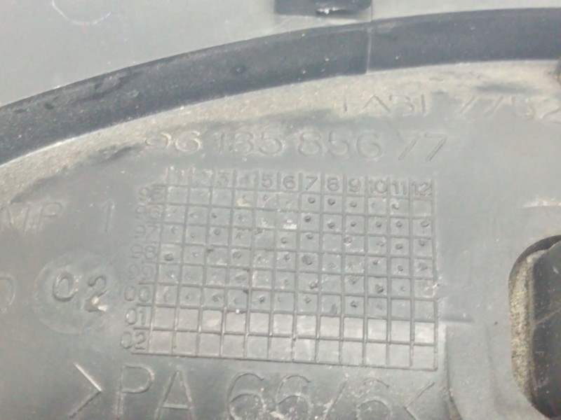 Recambio de maneta interior delantera derecha para citroen saxo 1.5 d image referencia OEM IAM 9618585677  