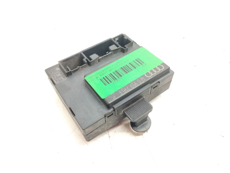 Recambio de modulo control puerta para audi a6 avant (4f5) 2.8 fsi referencia OEM IAM 4F0969795F  