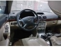 TOYOTA AVENSIS BERLINA (T25)