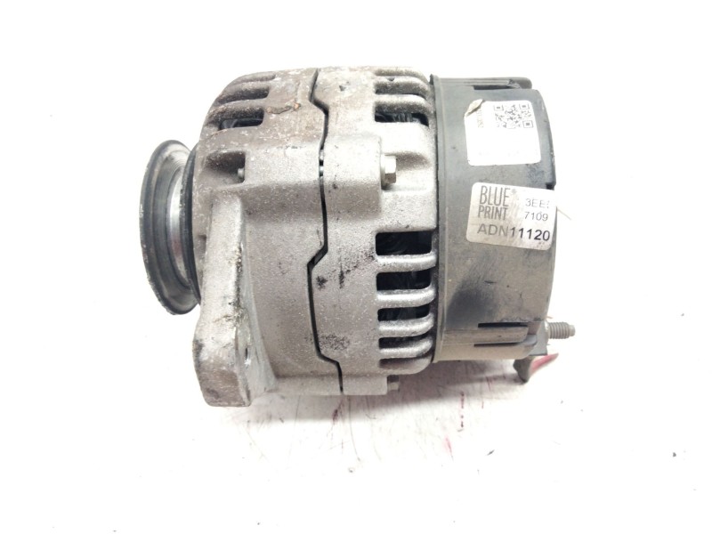 Recambio de alternador para nissan atleon 120 referencia OEM IAM PO490476  
